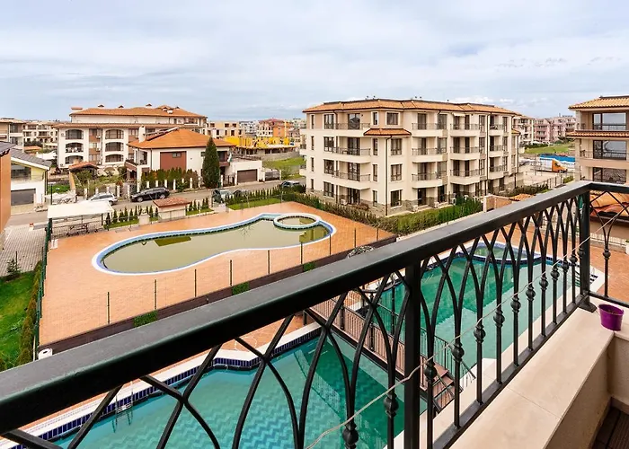 Apartament M1 Pool And View *