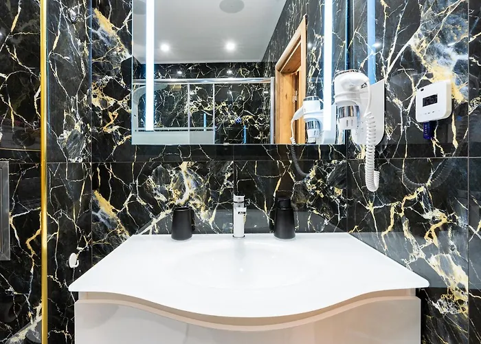 Апартамент M1 Pool And View